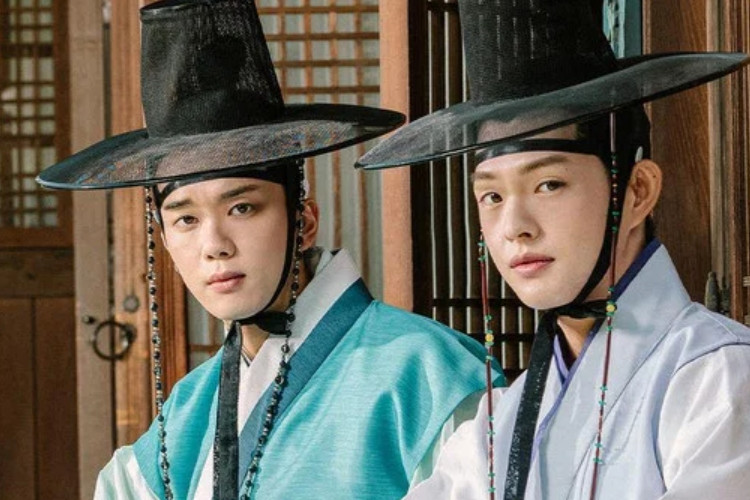 連結：漫畫《春情之亂》第1章中文字幕英俊王子的日常戀愛生活